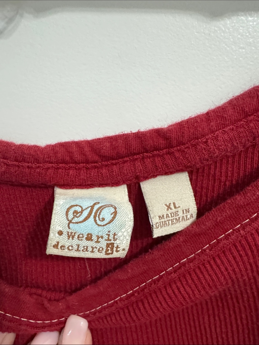 💕 SO Women's Red Short-Sleeve Ribbed Tee ✨ - Picture 3 of 11